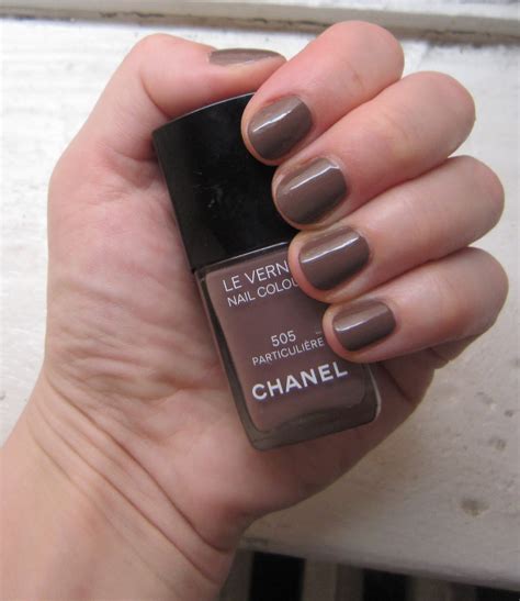 le vernis nail colour chanel|Chanel particuliere nail polish.